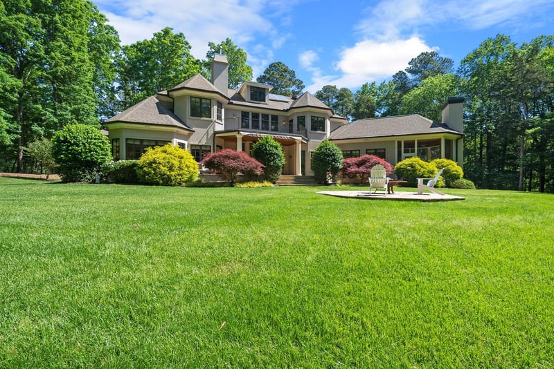 200 Chimeneas Pl, Chapel Hill, NC 27517