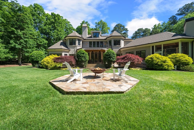 200 Chimeneas Pl, Chapel Hill, NC 27517