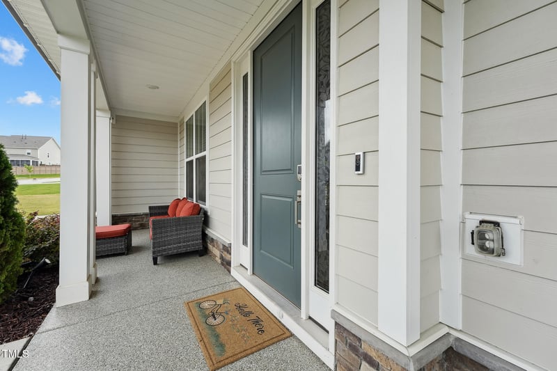 200 Cloud Berry Ln, Holly Springs, NC 27540