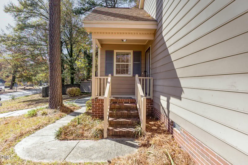 200 Coachman Dr, Garner, NC 27529