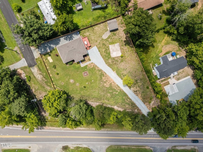 200 Cornelius St, Hillsborough, NC 27278