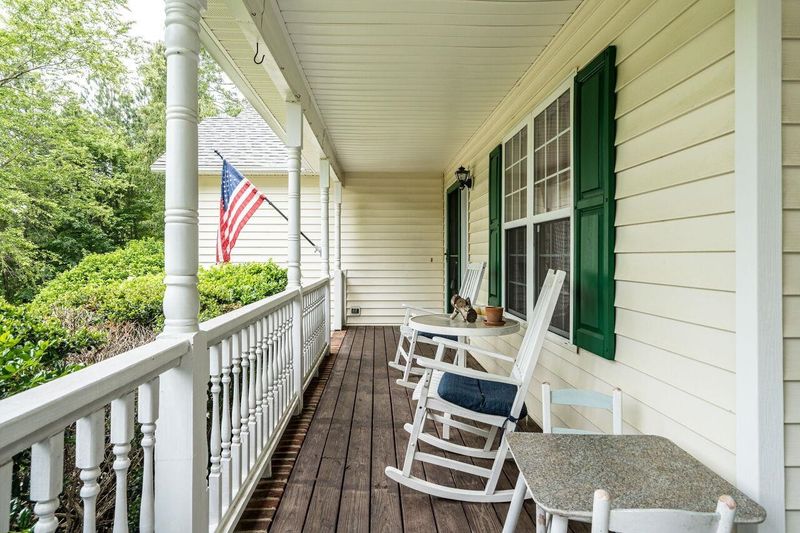 200 Creek Dr, Garner, NC 27529