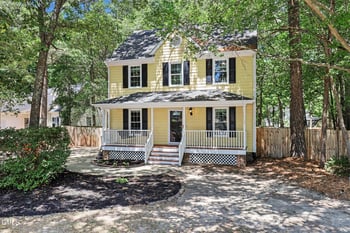 200 Crestleigh St, Rolesville, NC 27571