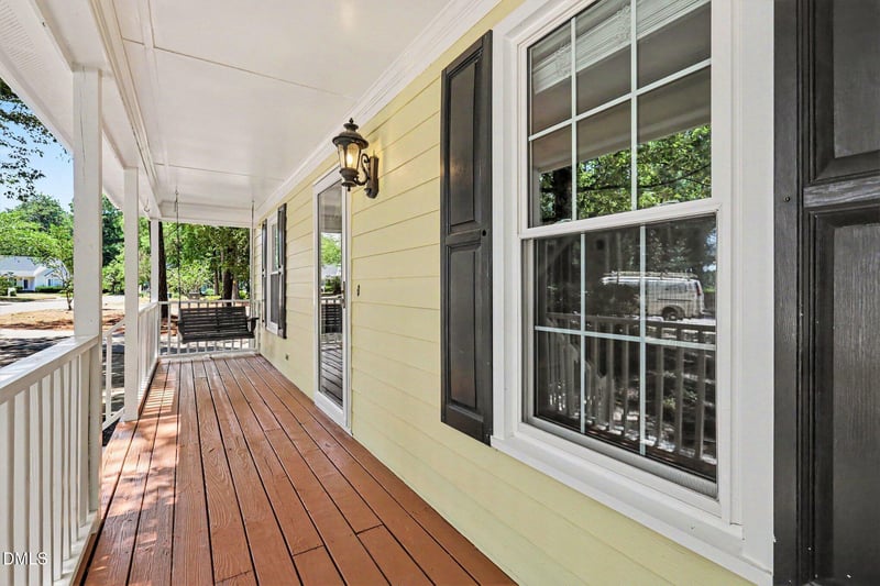 200 Crestleigh St, Rolesville, NC 27571