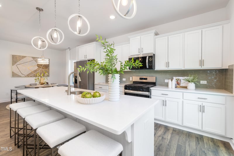 200 Curling Creek Dr #242, Clayton, NC 27527