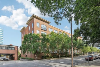 200 Dawson St #114, Raleigh, NC 27601
