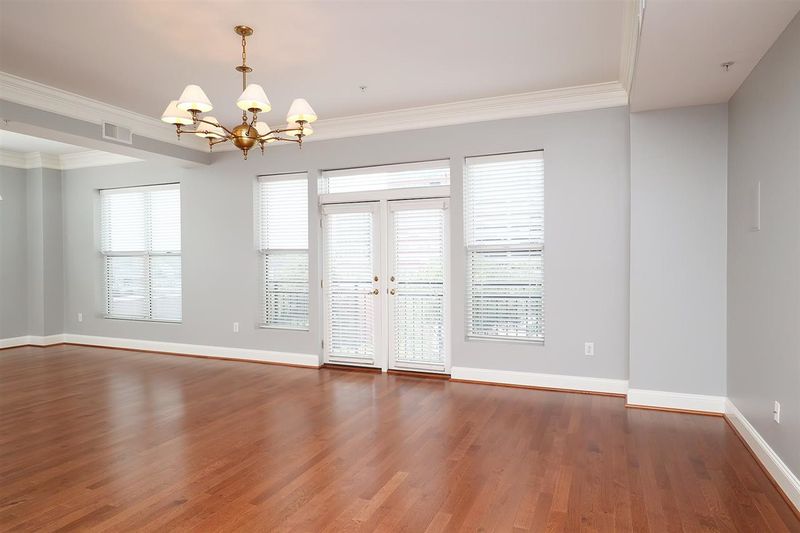 200 S Dawson St #210, Raleigh, NC 27601