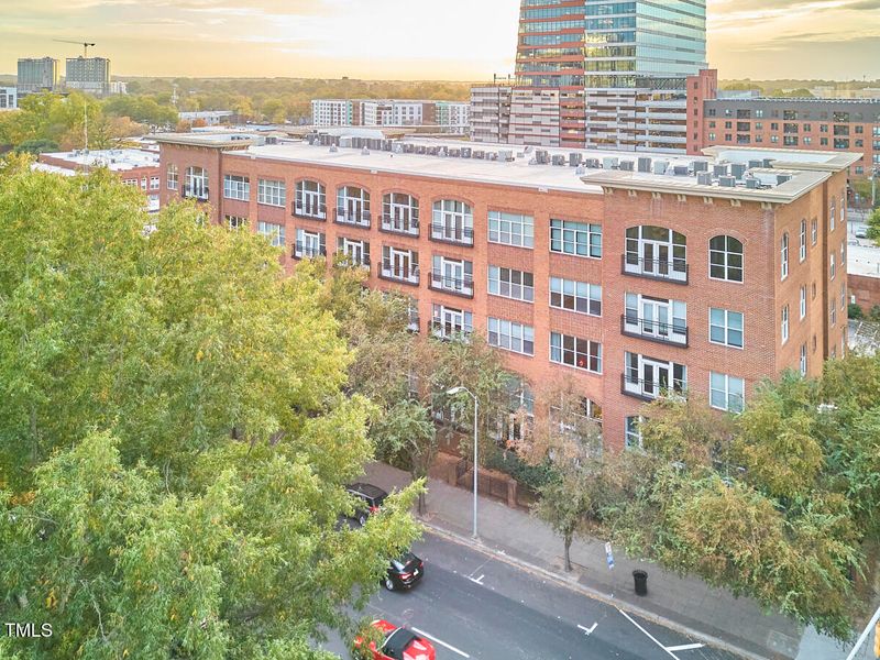 200 S Dawson St #303, Raleigh, NC 27601