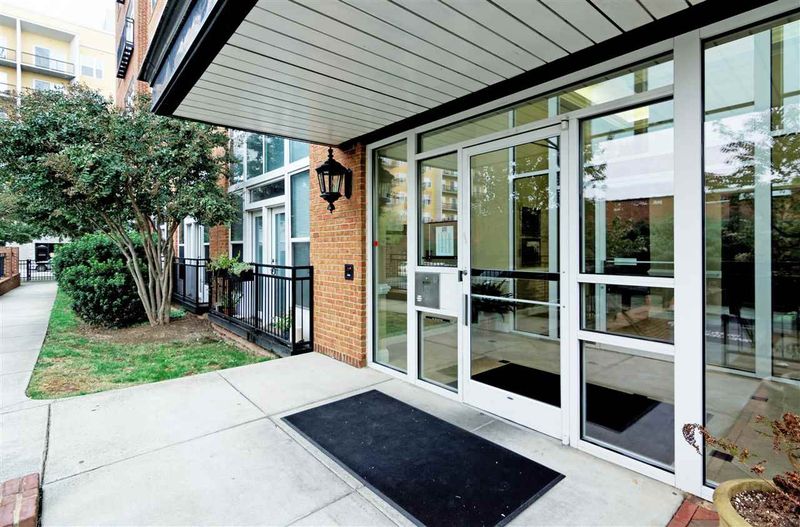 200 S Dawson St #403, Raleigh, NC 27601