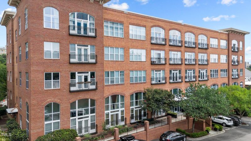 200 S Dawson St #408, Raleigh, NC 27601