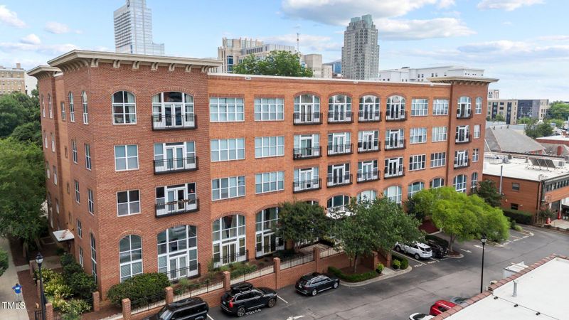 200 S Dawson St #408, Raleigh, NC 27601