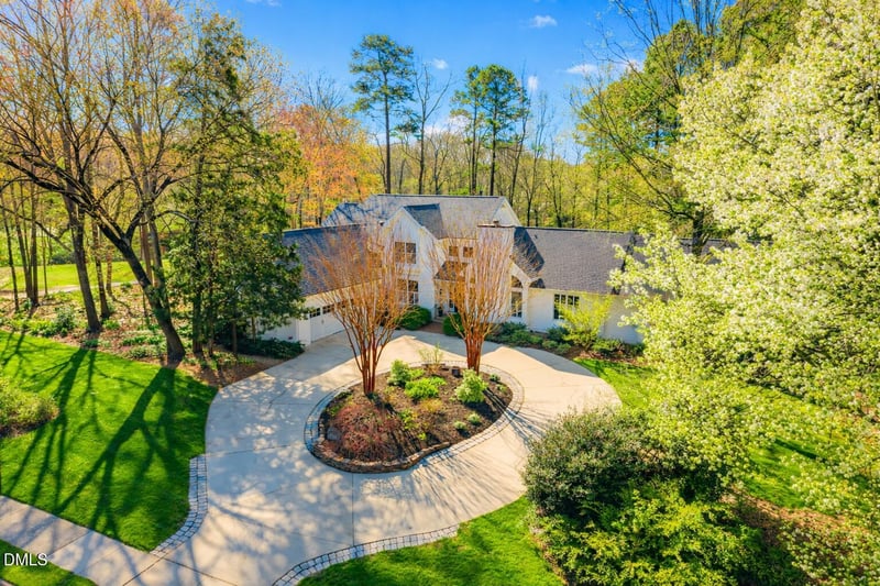 200 Donegal Dr, Chapel Hill, NC 27517