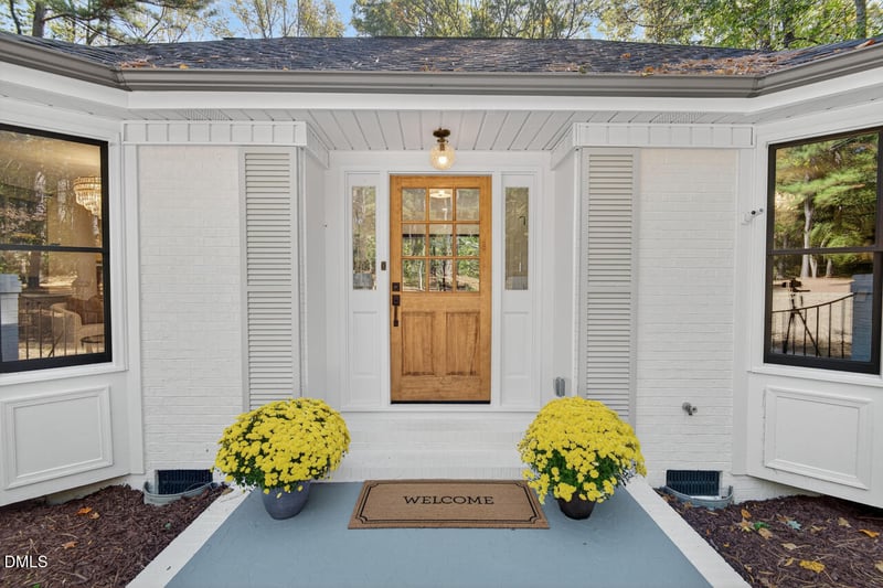 200 Dublin Woods Dr, Cary, NC 27513