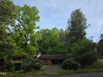 200 Eastwood Rd, Chapel Hill, NC 27514