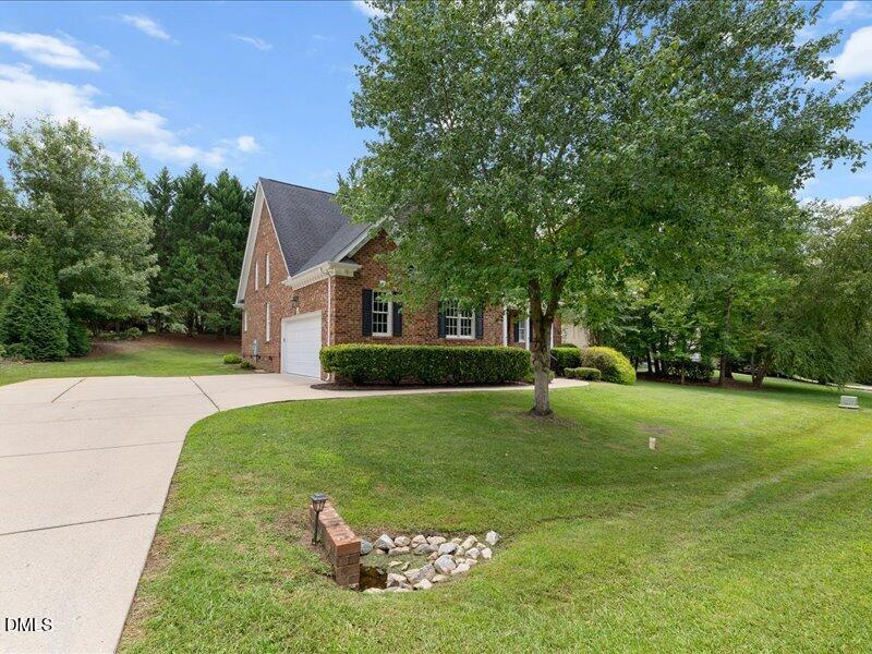 200 Gibson Ln, Clayton, NC 27527