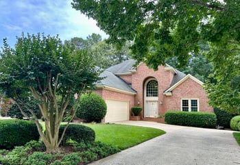 200 Greensview Dr, Cary, NC 27518