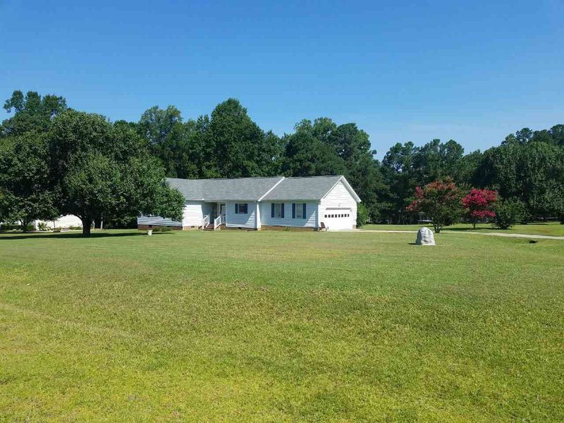 200 Harvest Ct, Clayton, NC 27520