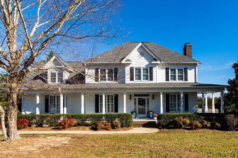 200 Highland Dr, Angier, NC 27501