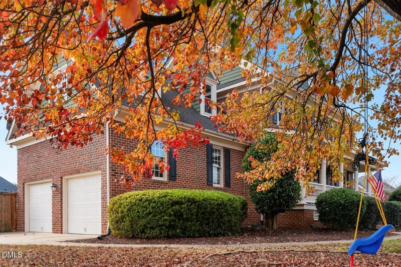 200 Kellygreen Ct, Rolesville, NC 27571