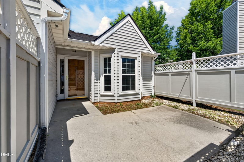 200 Lakewater , Cary, NC 27511