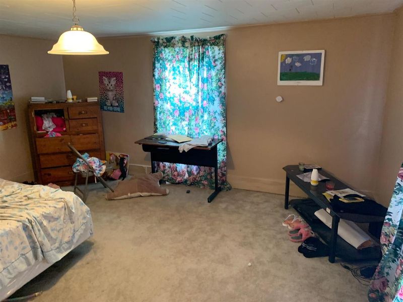 200 Leasburg Rd, Roxboro, NC 27573