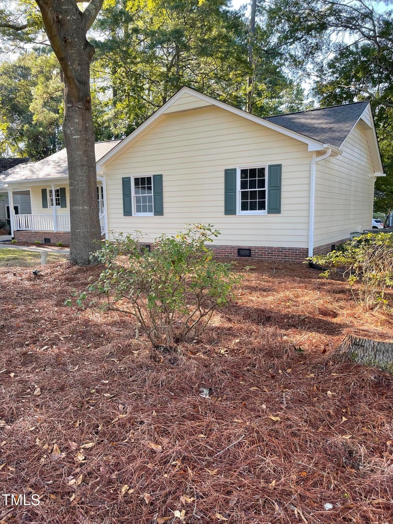 200 Longneedle Ct, Raleigh, NC 27603