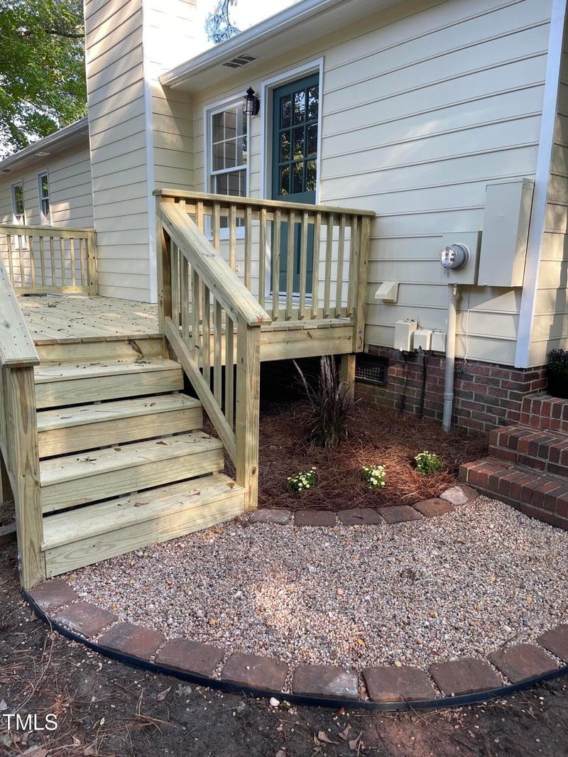 200 Longneedle Ct, Raleigh, NC 27603