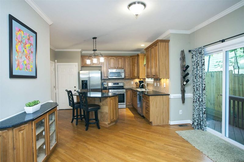 200 Mainsail Dr, Cary, NC 27511