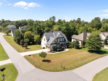 200 Mantle Dr, Clayton, NC 27527