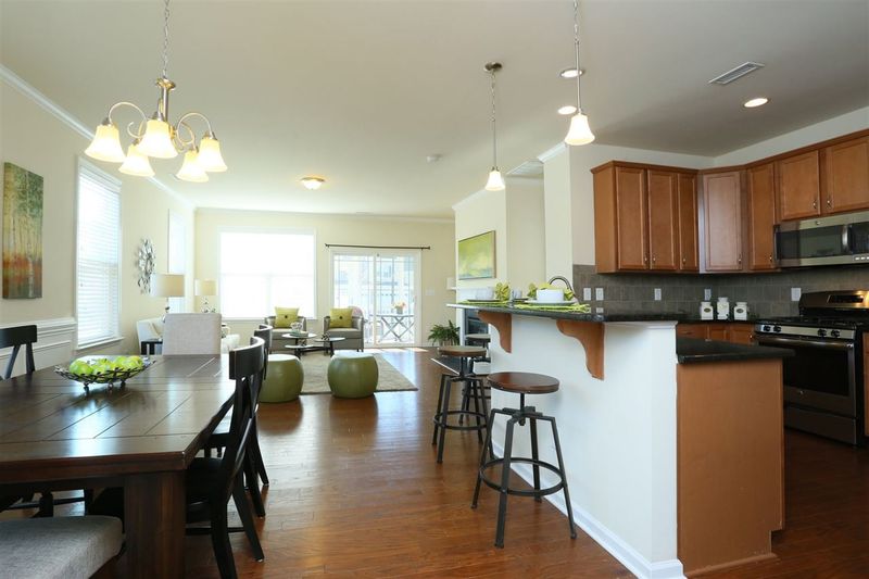 200 Mayfield Dr, Apex, NC 27539