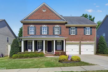 200 Meadowcrest Pl, Holly Springs, NC 27540