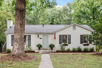 200 Northclift Dr, Raleigh, NC 27609