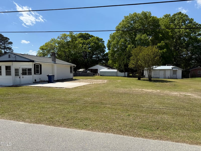 200 Pace St, Smithfield, NC 27577