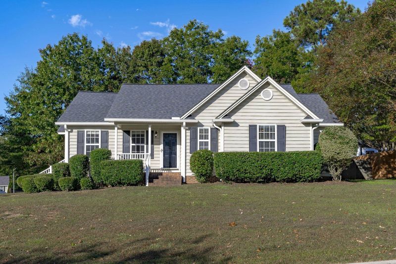 200 Peakhill Rd, Holly Springs, NC 27540