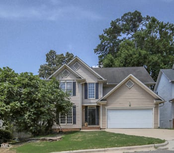 200 Purple Leaf Pl, Carrboro, NC 27510