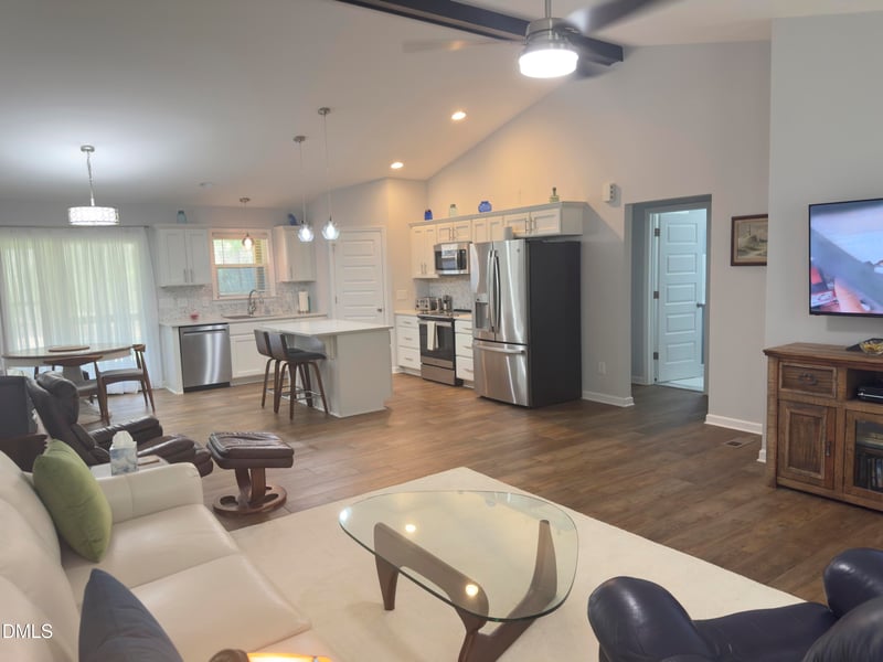 200 Raymond Tharrington Rd, Louisburg, NC 27549