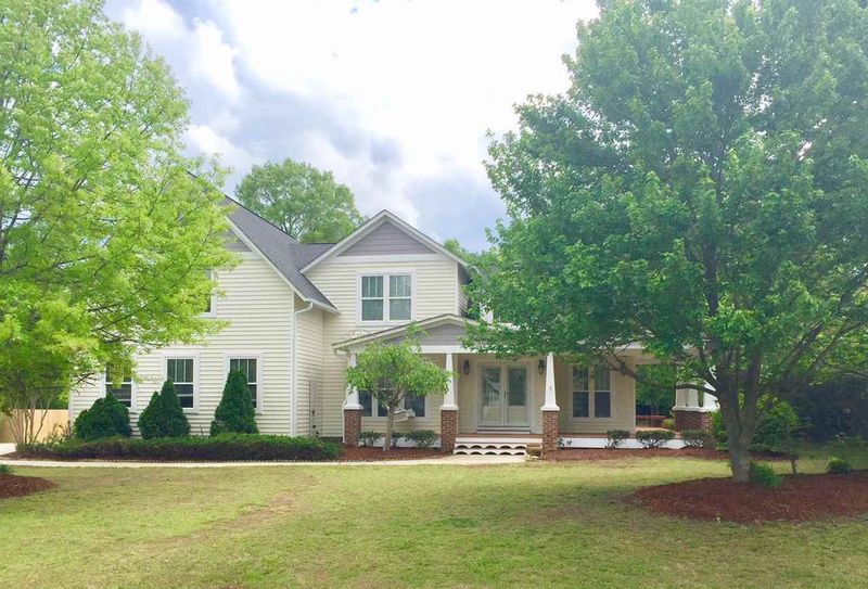 200 Ruth Cir, Fuquay Varina, NC 27526