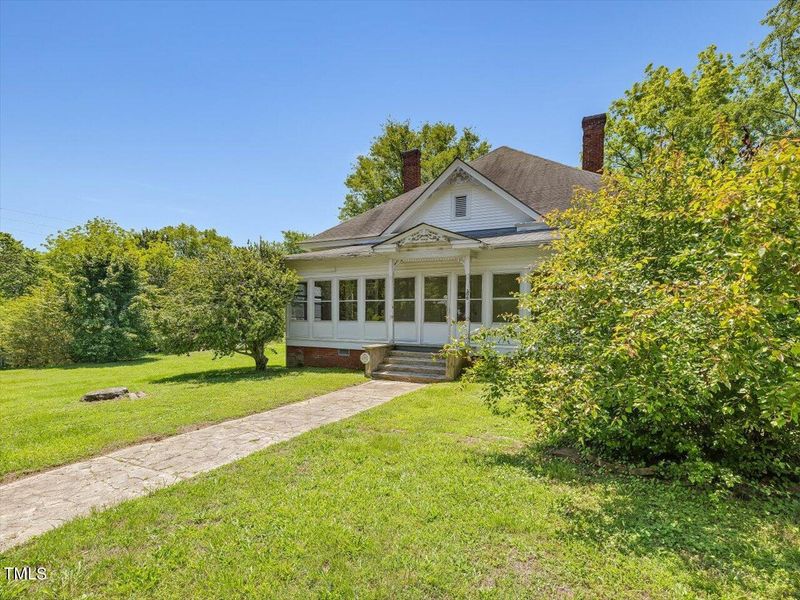 200 E Salisbury St, Pittsboro, NC 27312