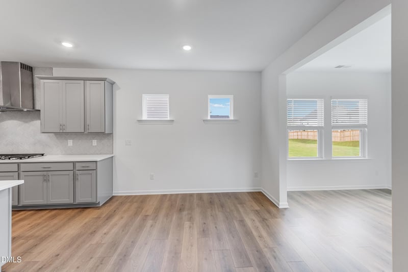 200 Seagraves Creek Ln, Holly Springs, NC 27540