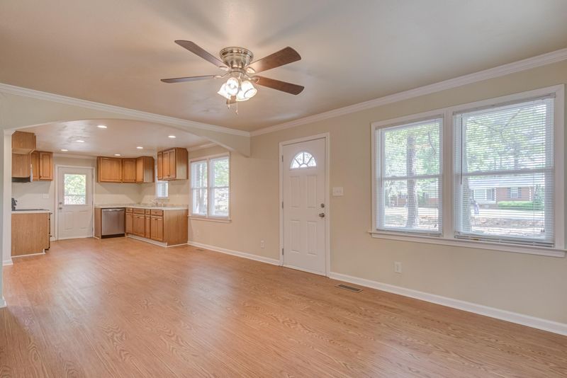 200 Shady Lane Dr, Smithfield, NC 27577