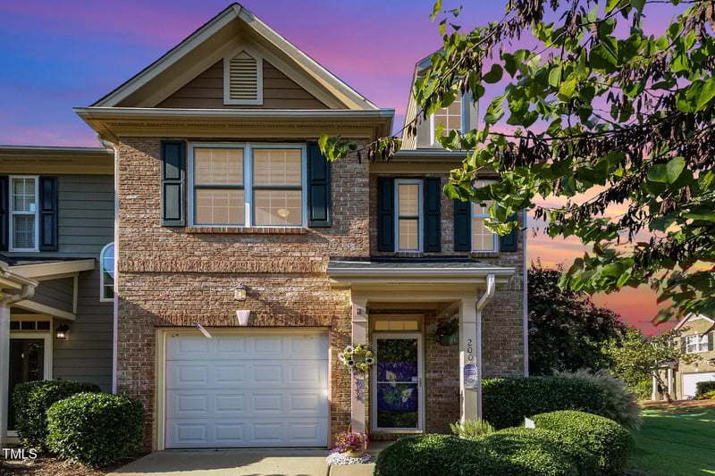 200 Storemont Way, Apex, NC 27539