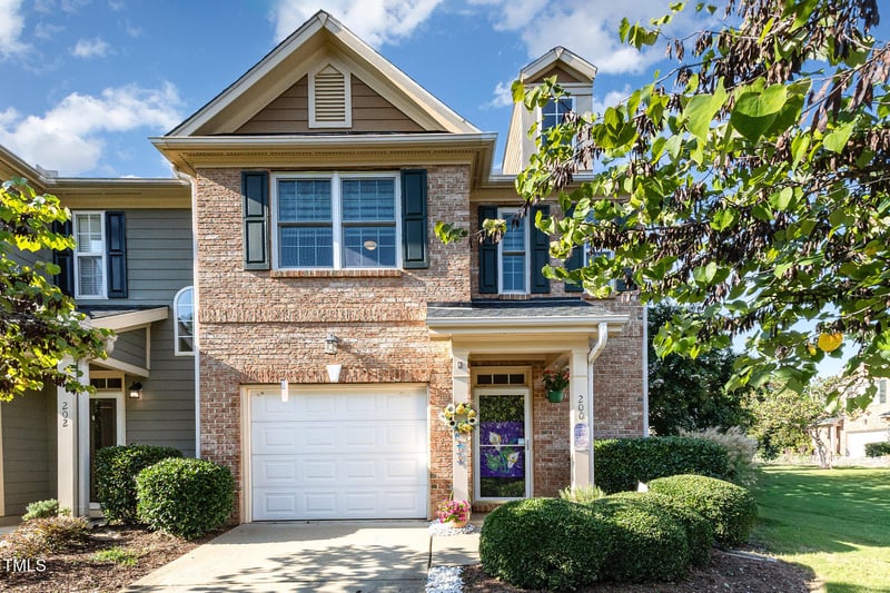 200 Storemont Way, Apex, NC 27539