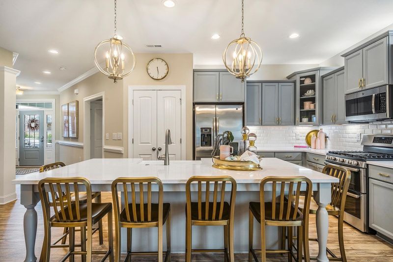 200 Thunder Forest Ln, Wendell, NC 27591