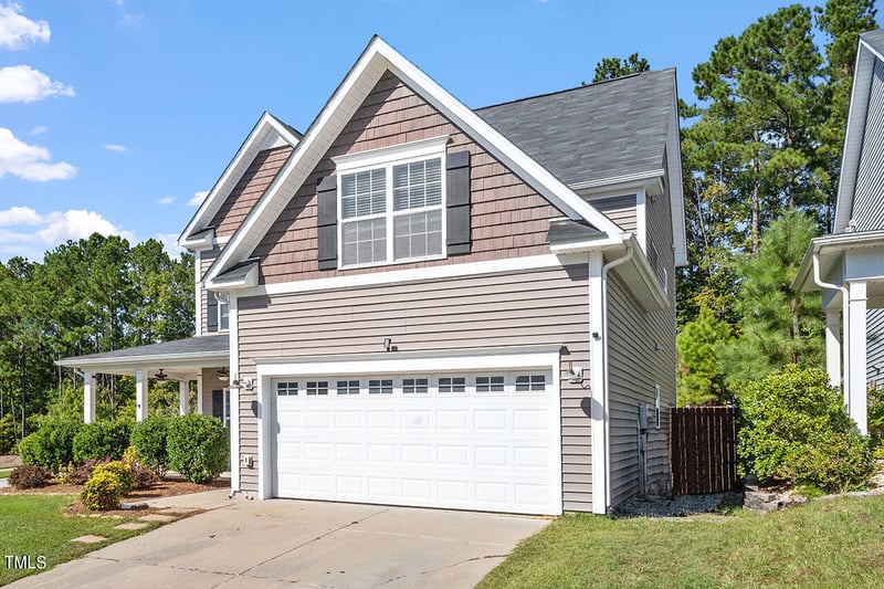 200 Vinewood Pl, Holly Springs, NC 27540