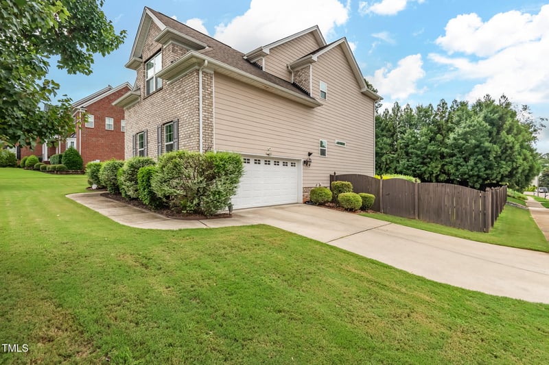 200 Vintage Hill Cir, Apex, NC 27539