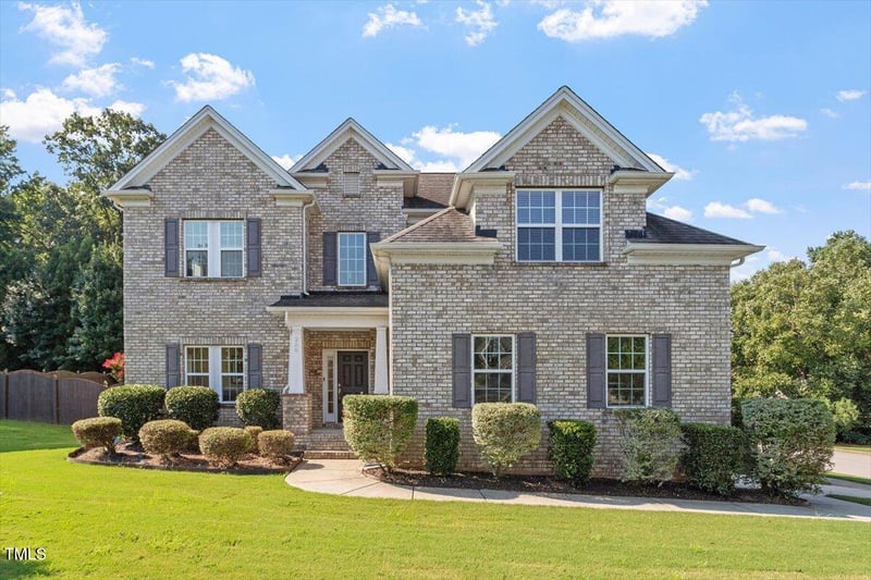 200 Vintage Hill Cir, Apex, NC 27539