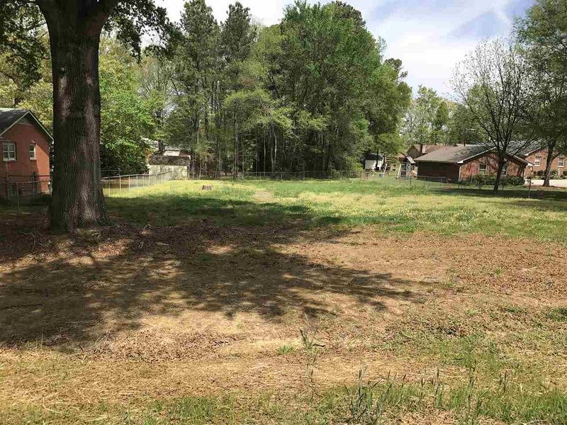 200 Wellington Dr Lot 4, Durham, NC 27704