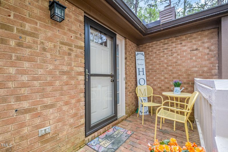 200 W Woodcroft Pw #37a, Durham, NC 27713
