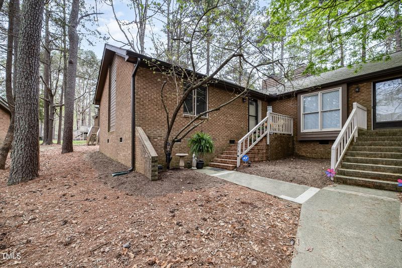 200 W Woodcroft Pw #37a, Durham, NC 27713