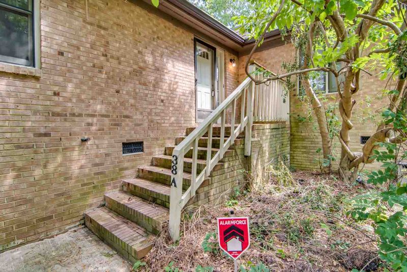 200 Woodcroft Pw #38A, Durham, NC 27713